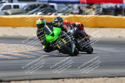 media/Apr-10-2022-SoCal Trackdays (Sun) [[f104b12566]]/Turn 2 (1135am)/